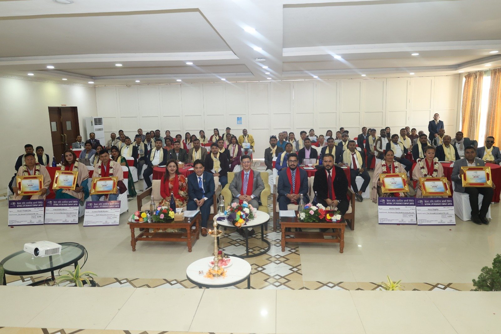   नेशनल लाईफद्वारा मधेस प्रदेशका ७७ उत्कृष्ट अभिकर्ता सम्मानित