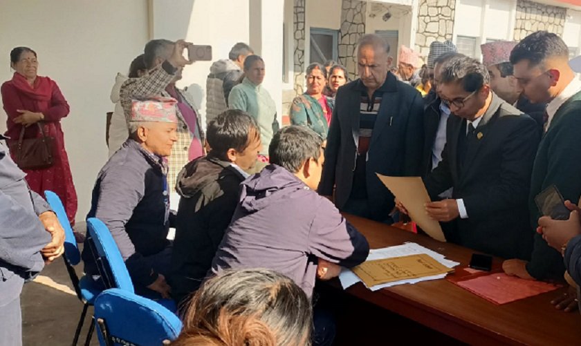   कास्की–२ मा कांग्रेसबाट माधवप्रसाद बास्तोला ‘मधु’ को उम्मेदवारी दर्ता