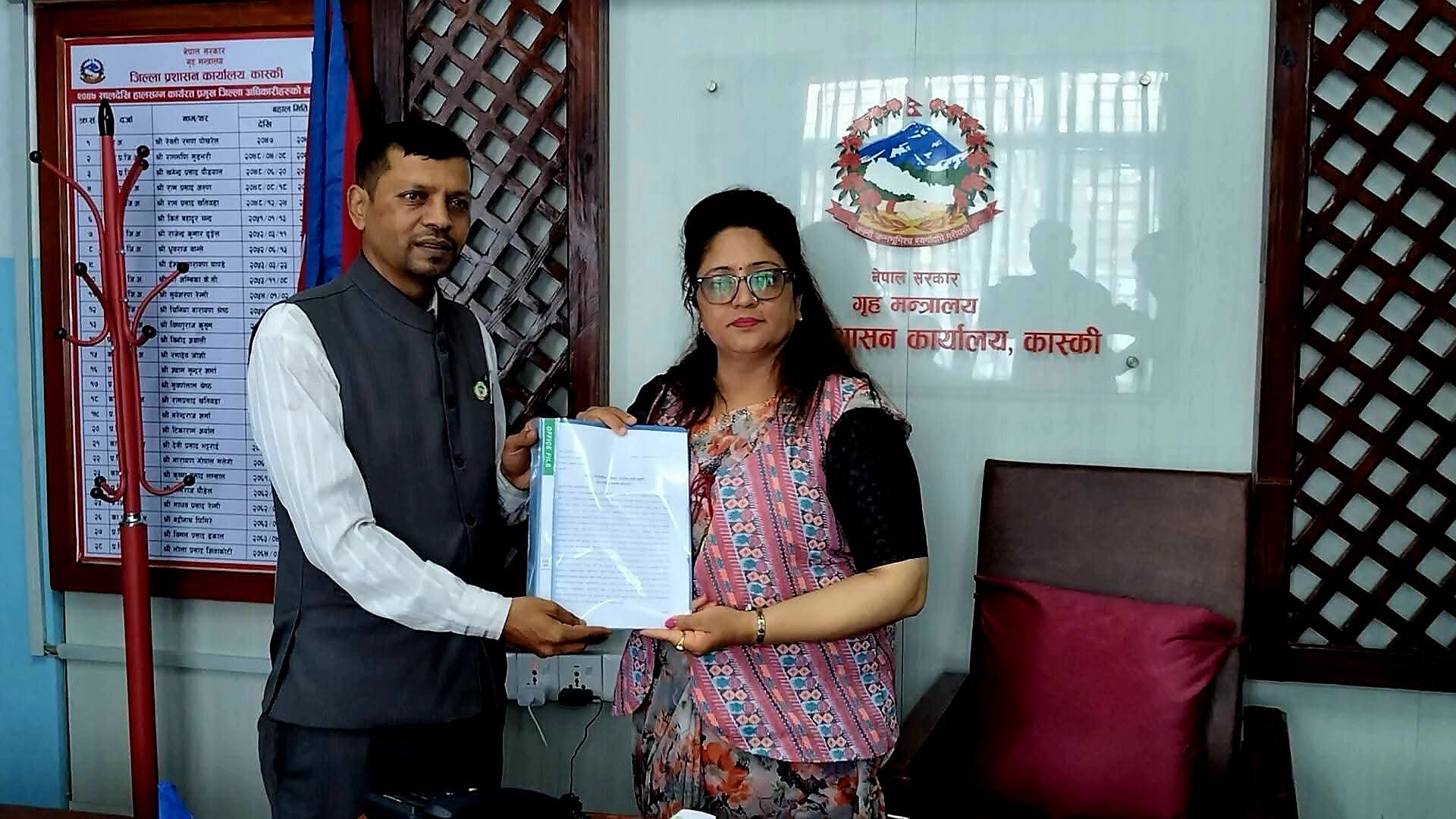 रातभर लेकसाइड खुल्दा आत्तिए व्यवसायी, २ बजेपछि बन्द गर्न माग