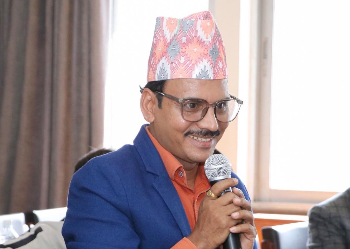 माग्ने बुढाले गरे चलचित्र पत्रकार कल्याणकारी कोषमा २५ हजार सहयोग