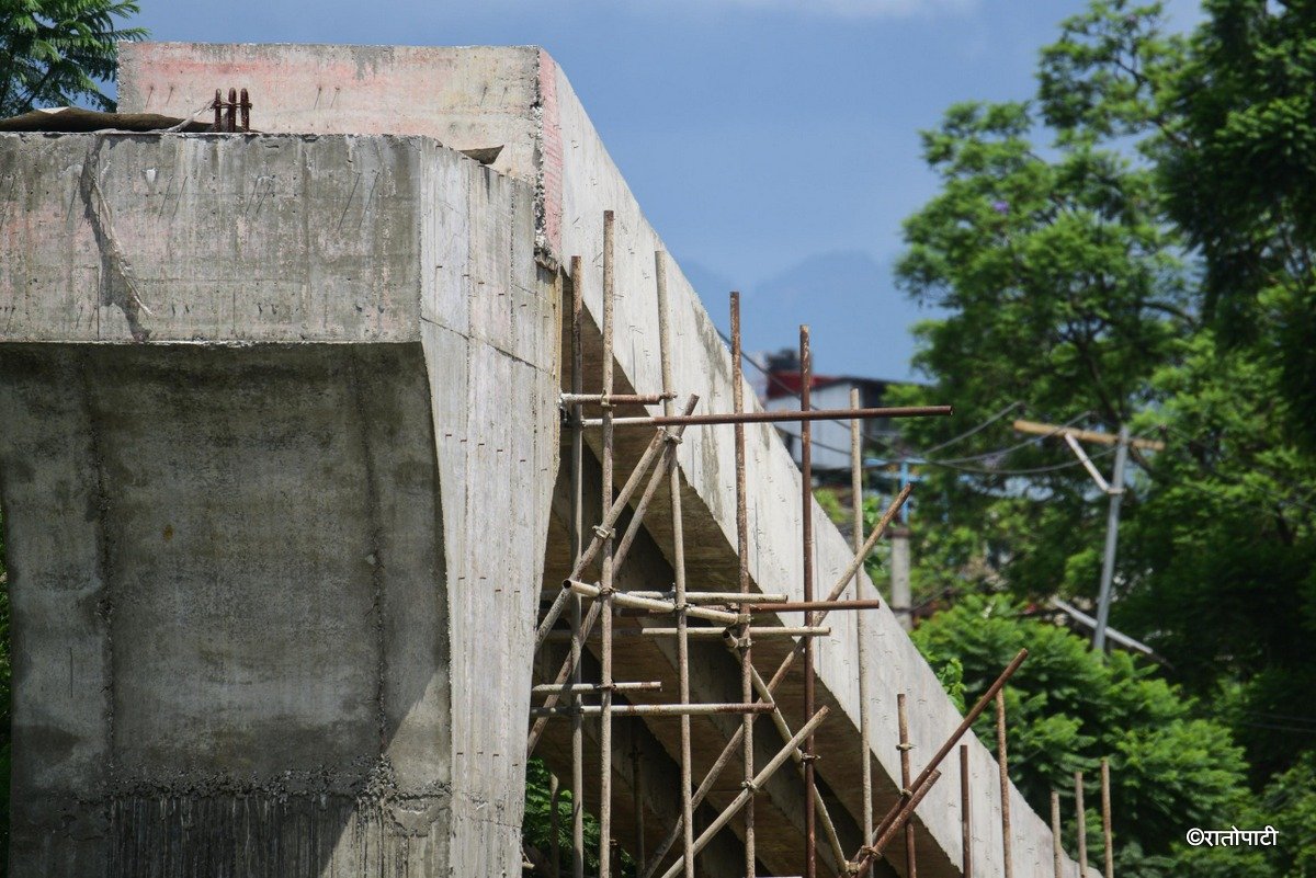 mahalaxmisthan overhead bridge (1)