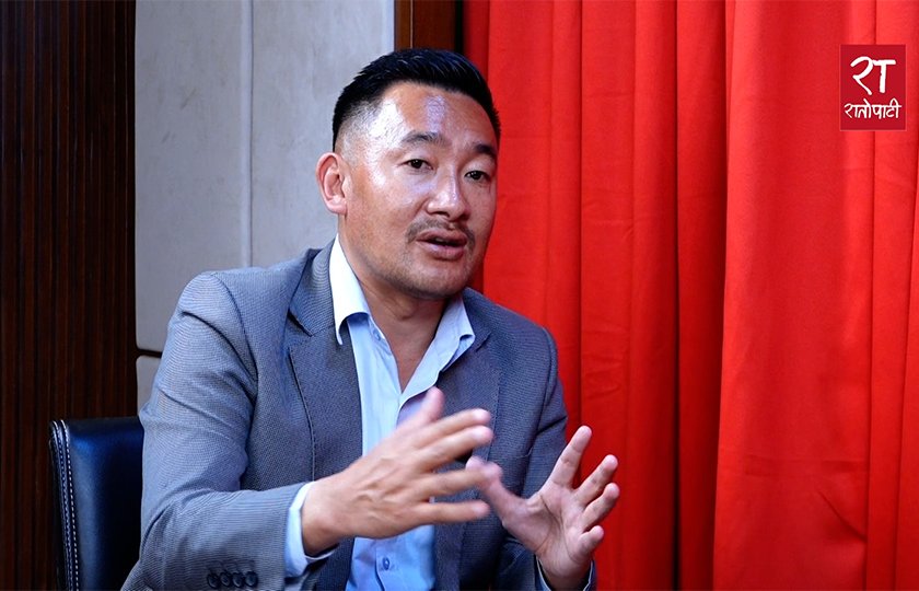 Maharaj Gurung1