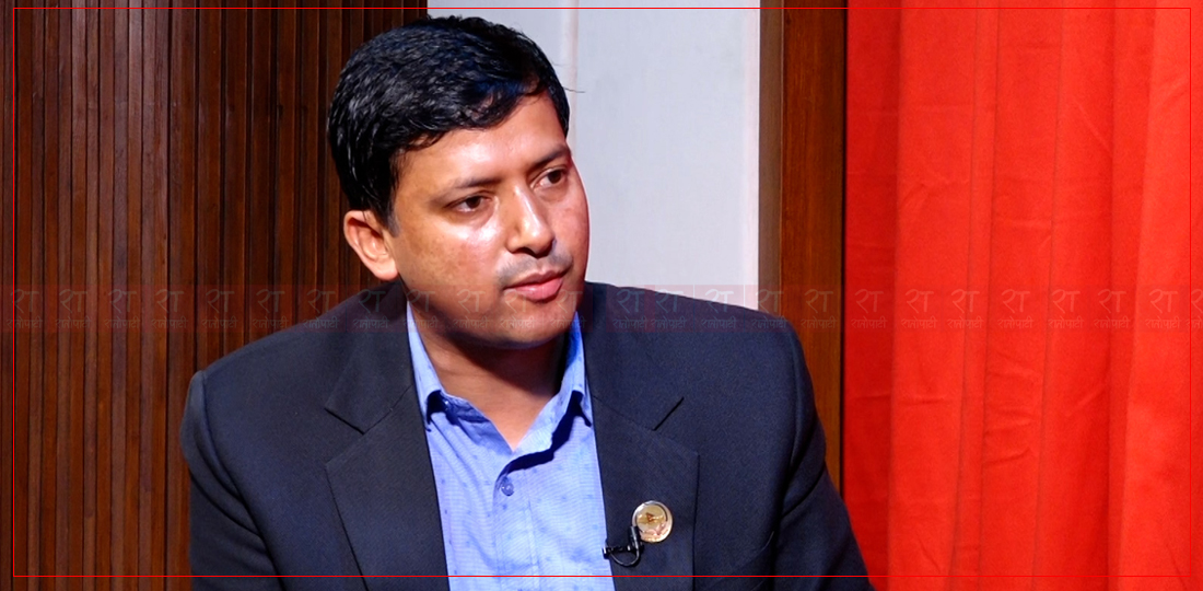 महेश बर्तौलालाई प्रश्न– केपी ओलीलाई खुसी पार्ने तपाईंसँग त्यस्तो के कला छ ?