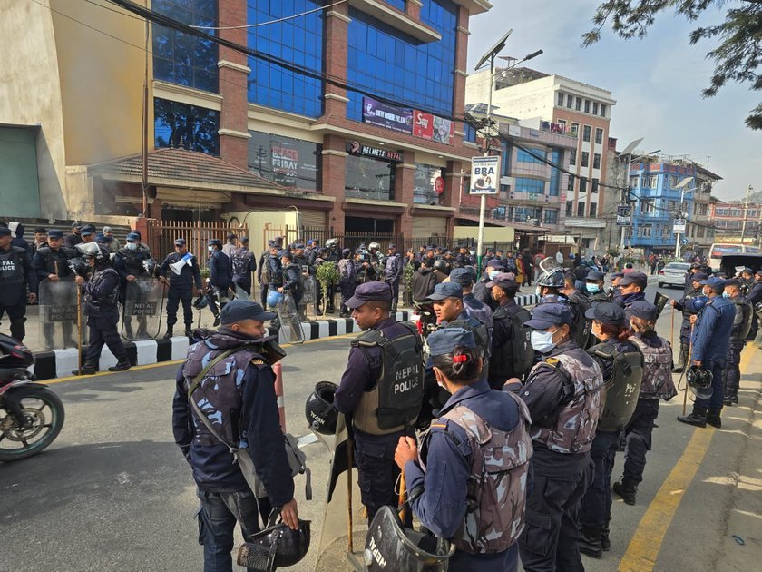 Maitighar ma security kada_NPL (1)
