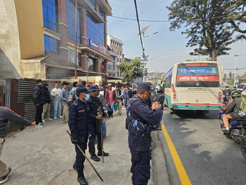 Maitighar ma security kada_NPL (3)