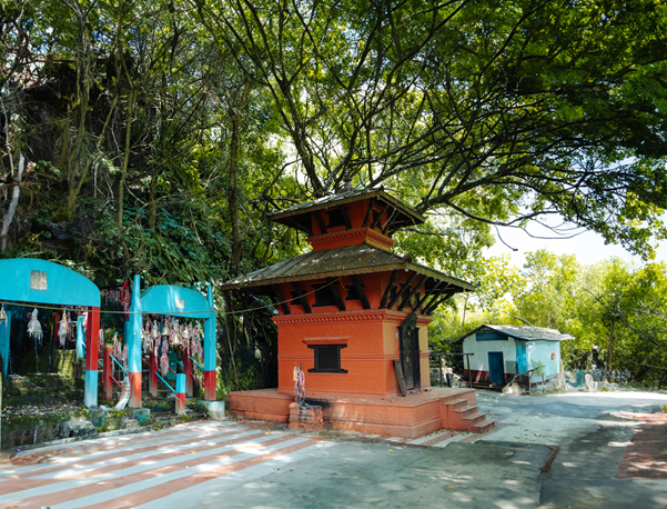 धार्मिक पर्यटकीय गन्तव्य बन्दै मालिका मन्दिर