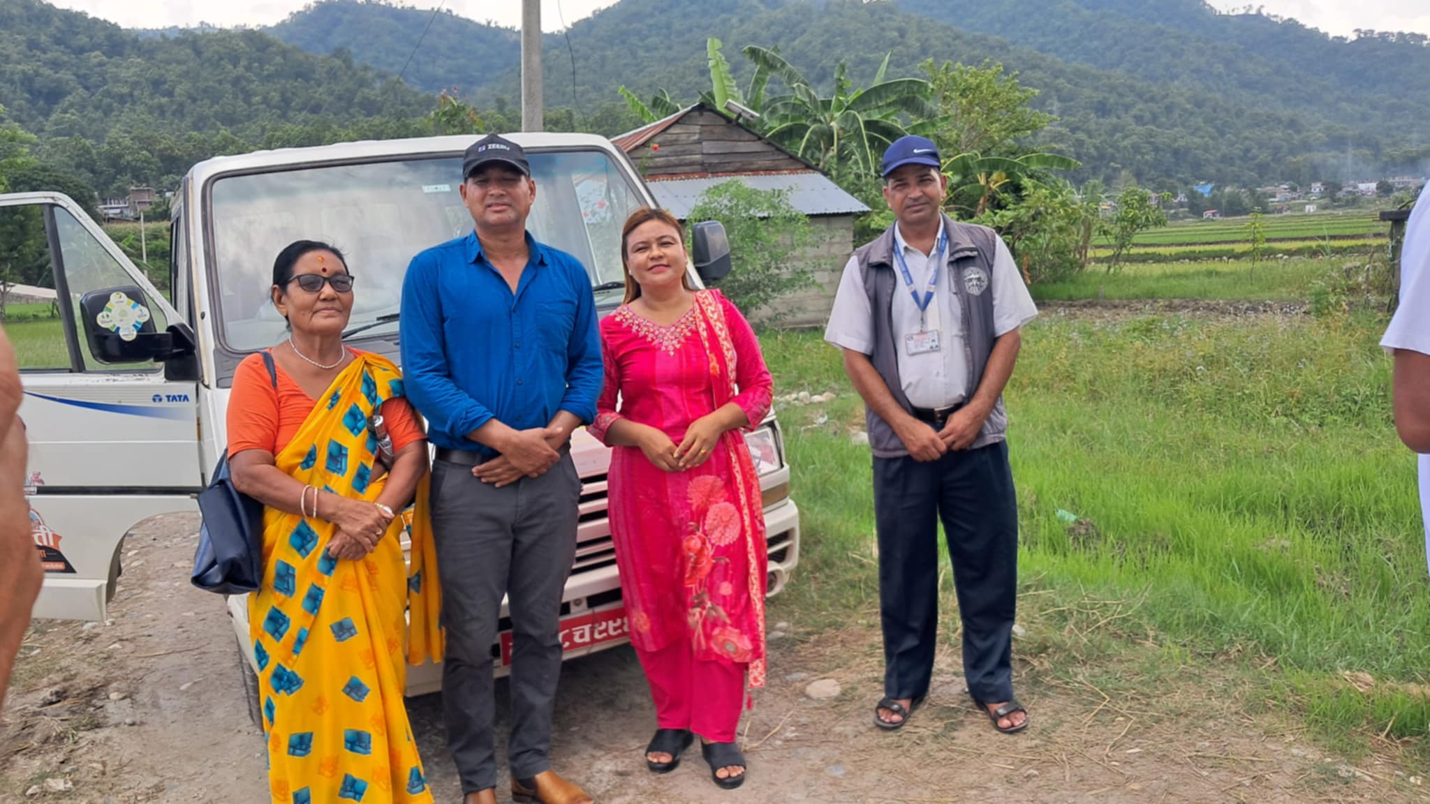 कृषकको बाली बीमा गर्दै मनहरी गाउँपालिका