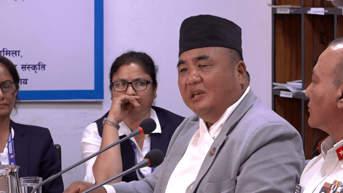   ०८३ भित्रै काठमाडौँ- तराई–मधेस द्रुतमार्गको काम सकिँदैन, तर मेलम्चीको जस्तो लामो समय लाग्दैन :  रक्षामन्त्री