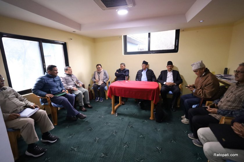 maoist-sachibalaya-meeting (4)