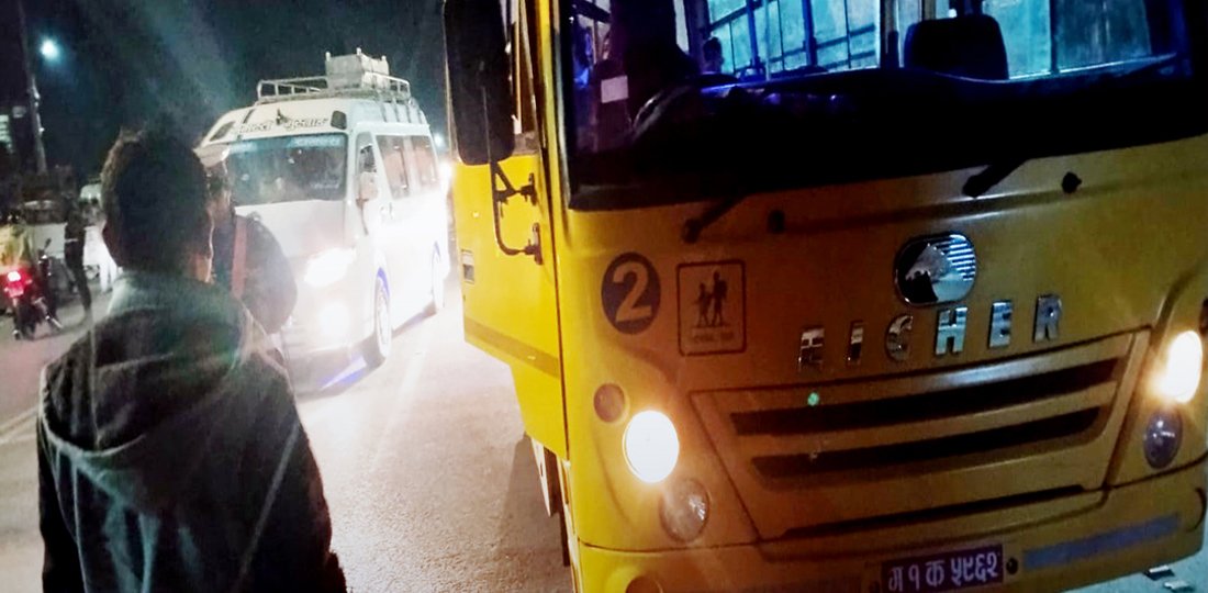   मापसे गरेर स्कुल बस चलाउने ५ चालक समातिए