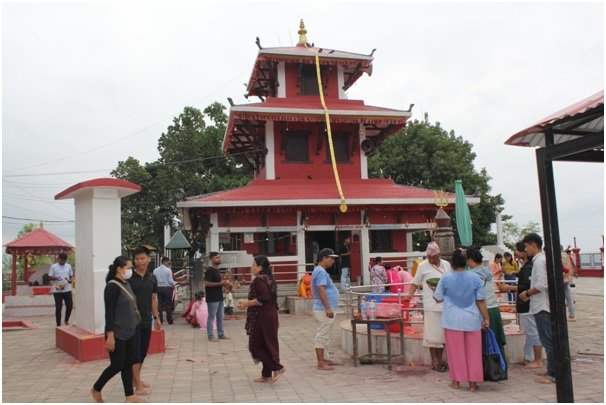   केबलकार सञ्चालनमा आएपछि मौलाकालिका पुग्ने धार्मिक पर्यटक बढे