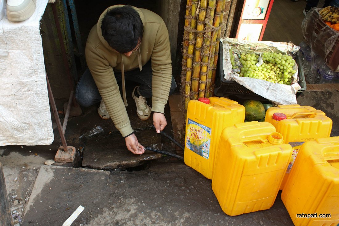 Melamchi khane Pani.-818