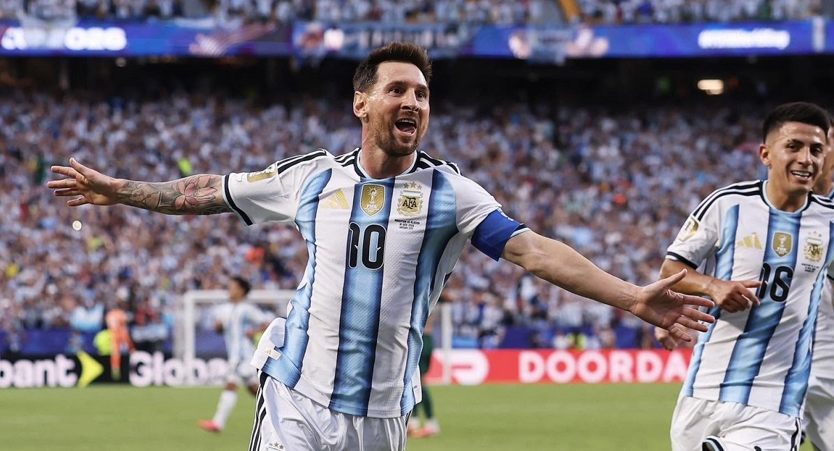 Argentina Leads Algeria 2-0 in FIFA World Cup 2026 Qualifier with Messi's Brace