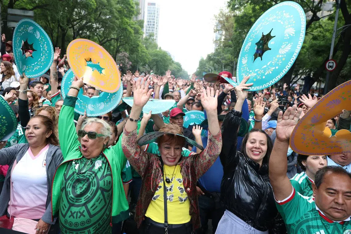 Thousands Create Human Wave in Mexico City to Mark World Cup Anniversary