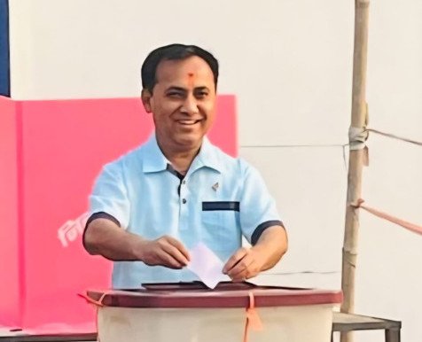 Nepali Congress Vice President Bishwa Prakash Sharma Casts His Vote in Jhapa