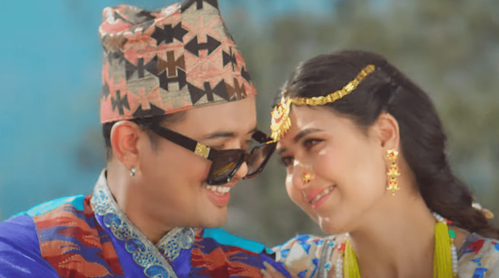 मिलनको ‘आँखा झिमिझिमी’ मा कमल र बिनाको रोमान्स