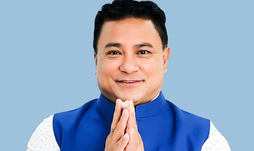 मुख्यमन्त्री लामाले पदको लाभमा सिद्धान्त र नैतिकता बिर्सिए : पूर्वमन्त्री महर्जन