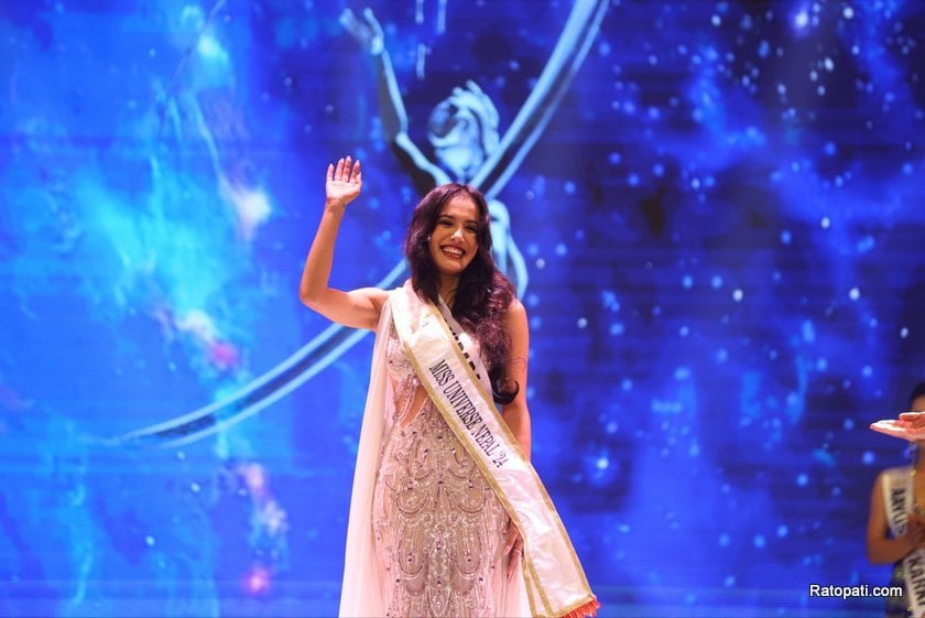 Miss Universe Nepal  (2)