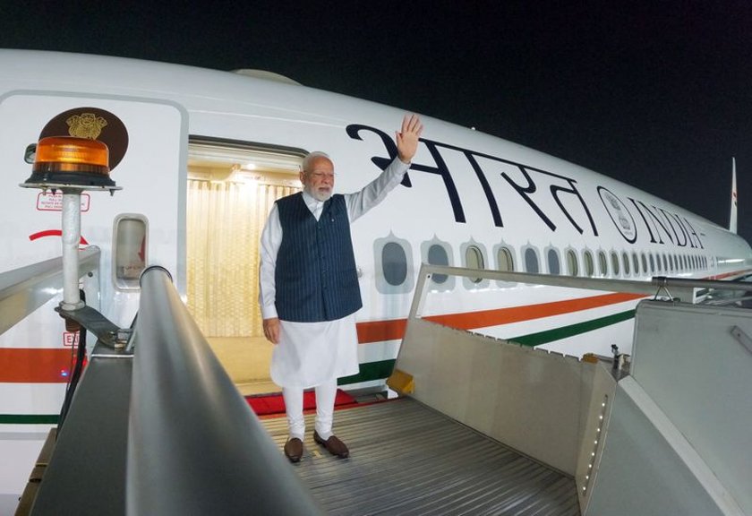   जापान भ्रमणमा मोदी : बुलेट ट्रेनदेखि ५.९३ लाख करोड लगानी घोषणासम्म