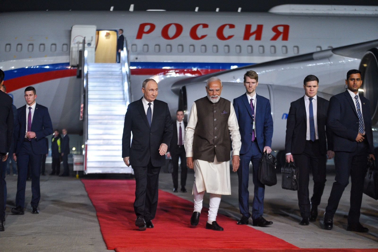 modi putin 3