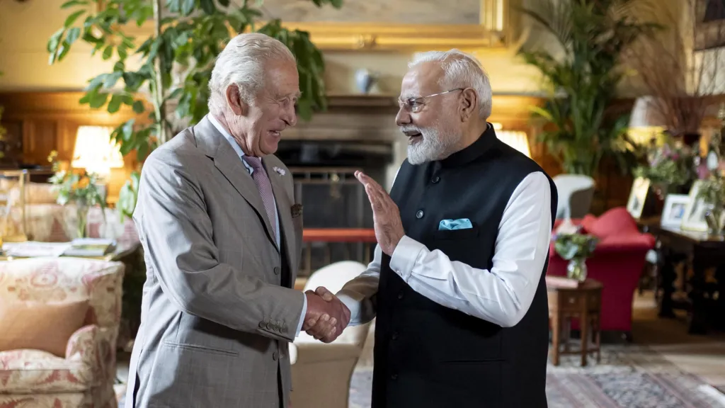   ऐतिहासिक व्यापार सम्झौतापछि राजा चार्ल्स र प्रधानमन्त्री मोदीबिच भेटवार्ता