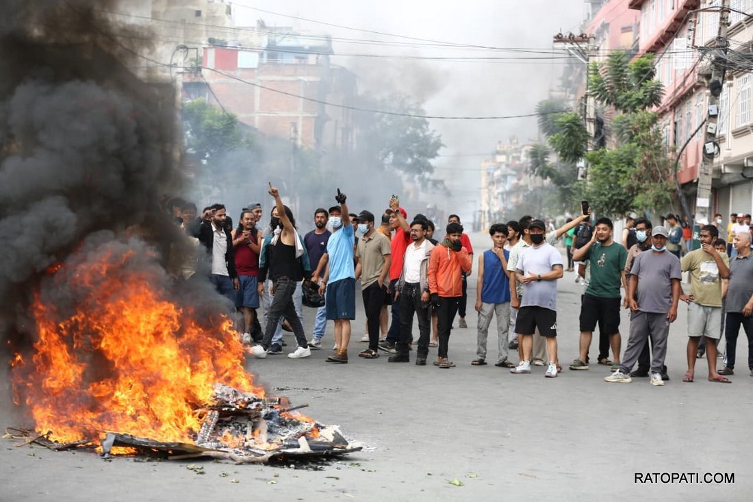 monday protest (11)