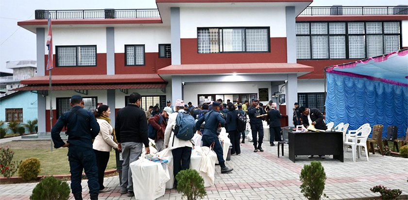 मोरङमा ६४.५६ प्रतिशत मत खस्यो, मतपेटिका संकलन धमाधम