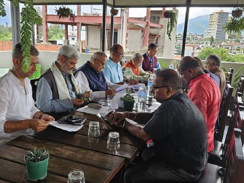   उपनिर्वाचनबारे छलफल गर्न लोकतान्त्रिक मोर्चाको बैठक सुरु