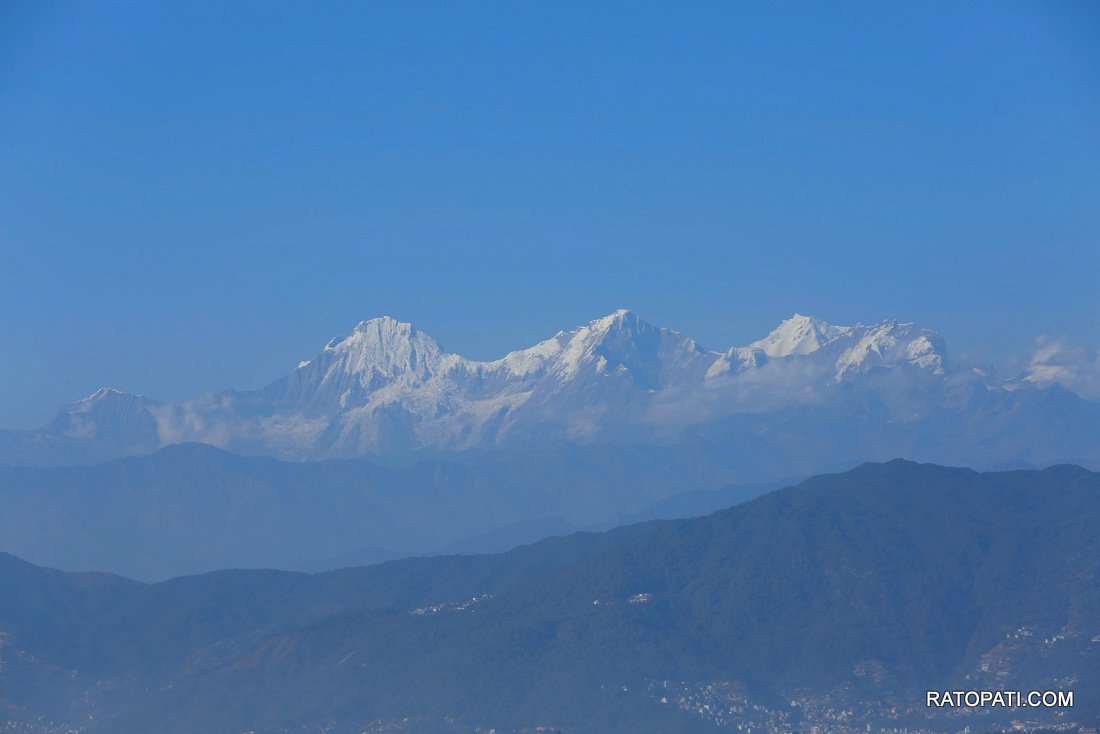 Mountain seen from ktm valley_Nepal photo library12