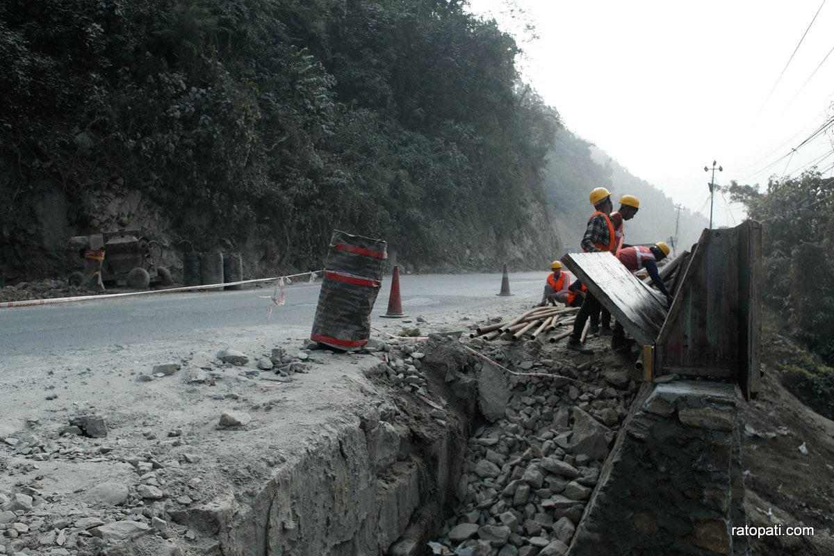 Muglin Naubise Highway (14)