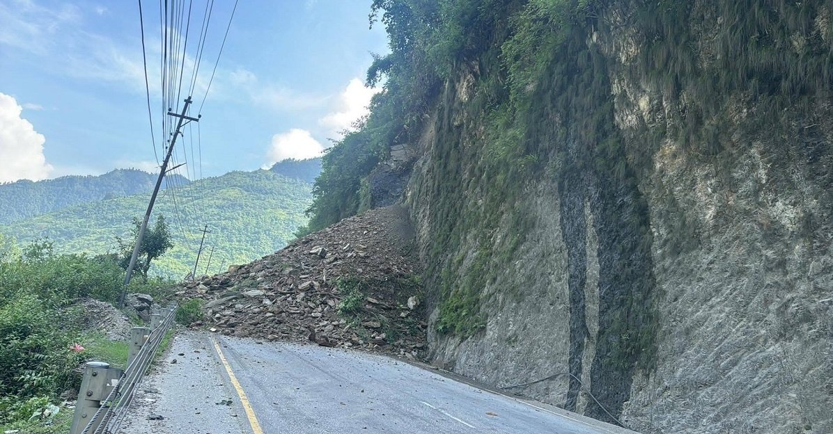 Muglin-Narayangadh Road Blocked by Dry Landslide