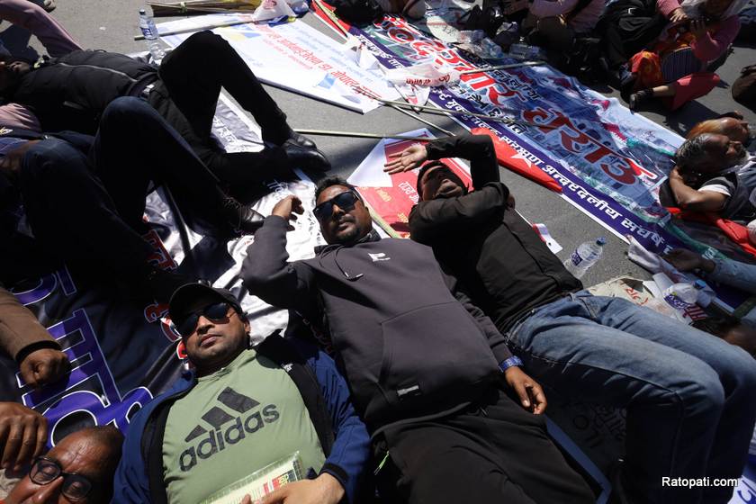 mukmalung-pradrashan-maitighar (19)