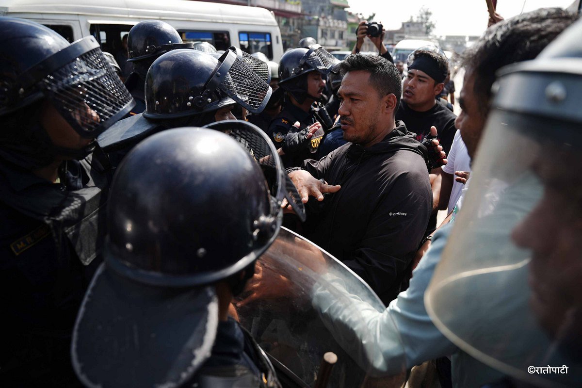 Naagdhunga Tunnel protest_-38