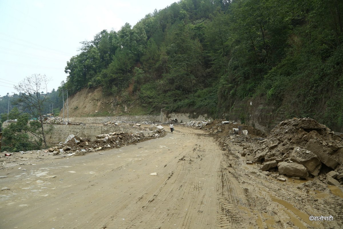 nagdhunga road (2)