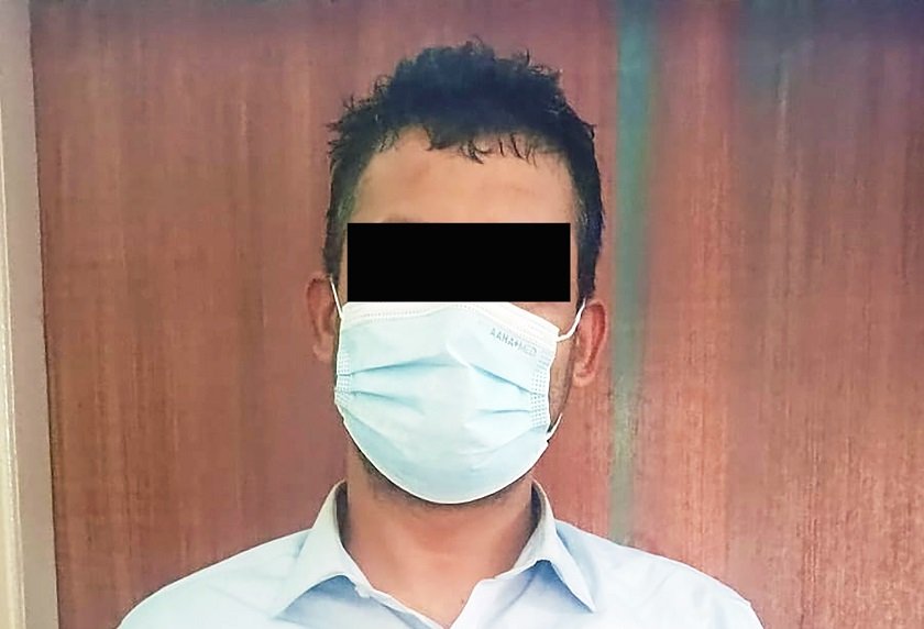 टन्न खाएपछि पैसा नतिर्ने नक्कली डीएसपी सक्कली प्रहरीको फन्दामा