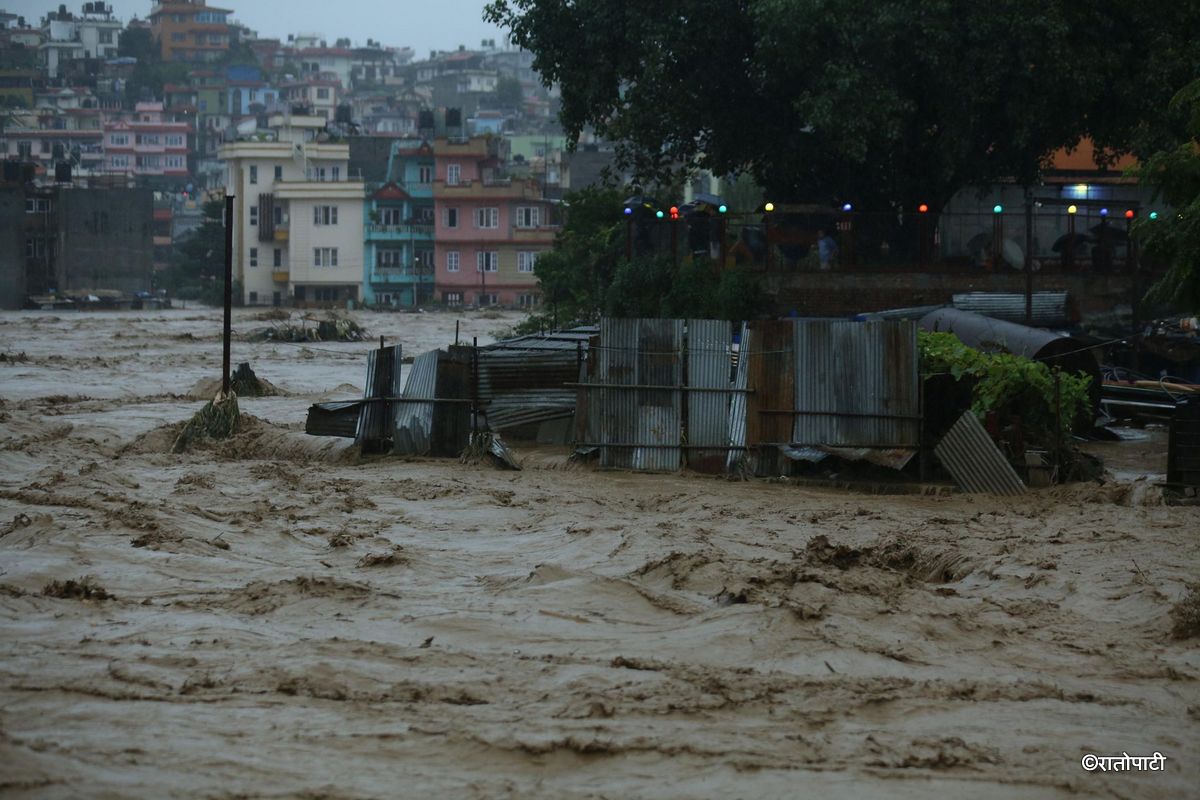 nakkhu river flood (2)