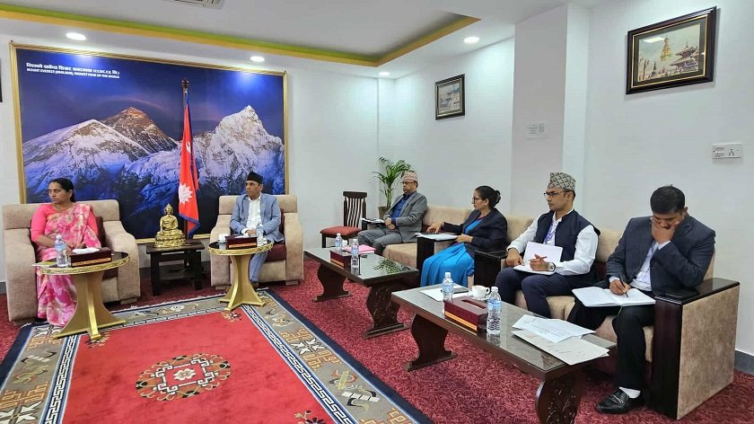   १८ औँ अधिवेशनका कामकारबाही सार्वजनिक गर्न दाहालको निर्देशन