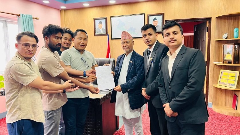   विदेशी सम्बन्धनका कलेजमाथि छानबिन गर्न नेविसंघको माग
