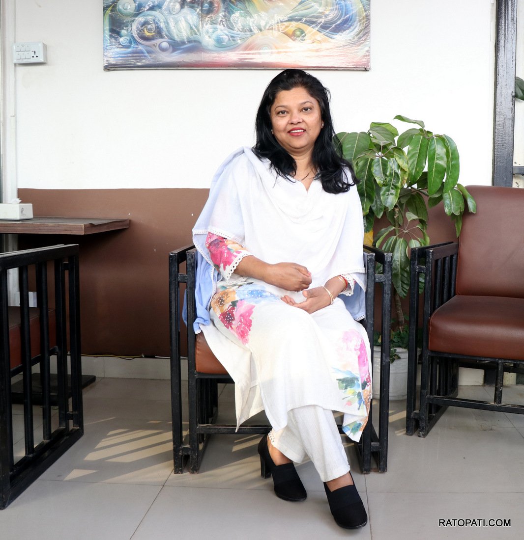 neelam karki (6)