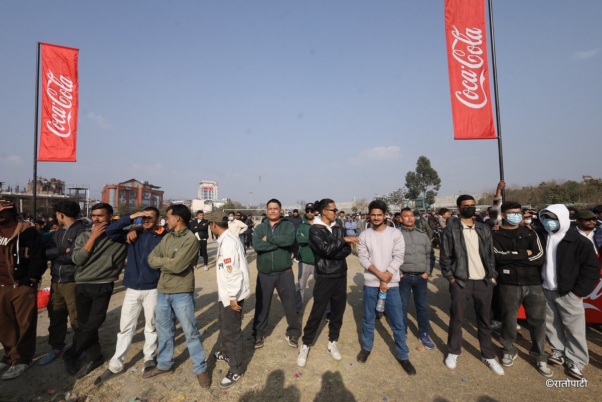 nepali cricket fans (2)