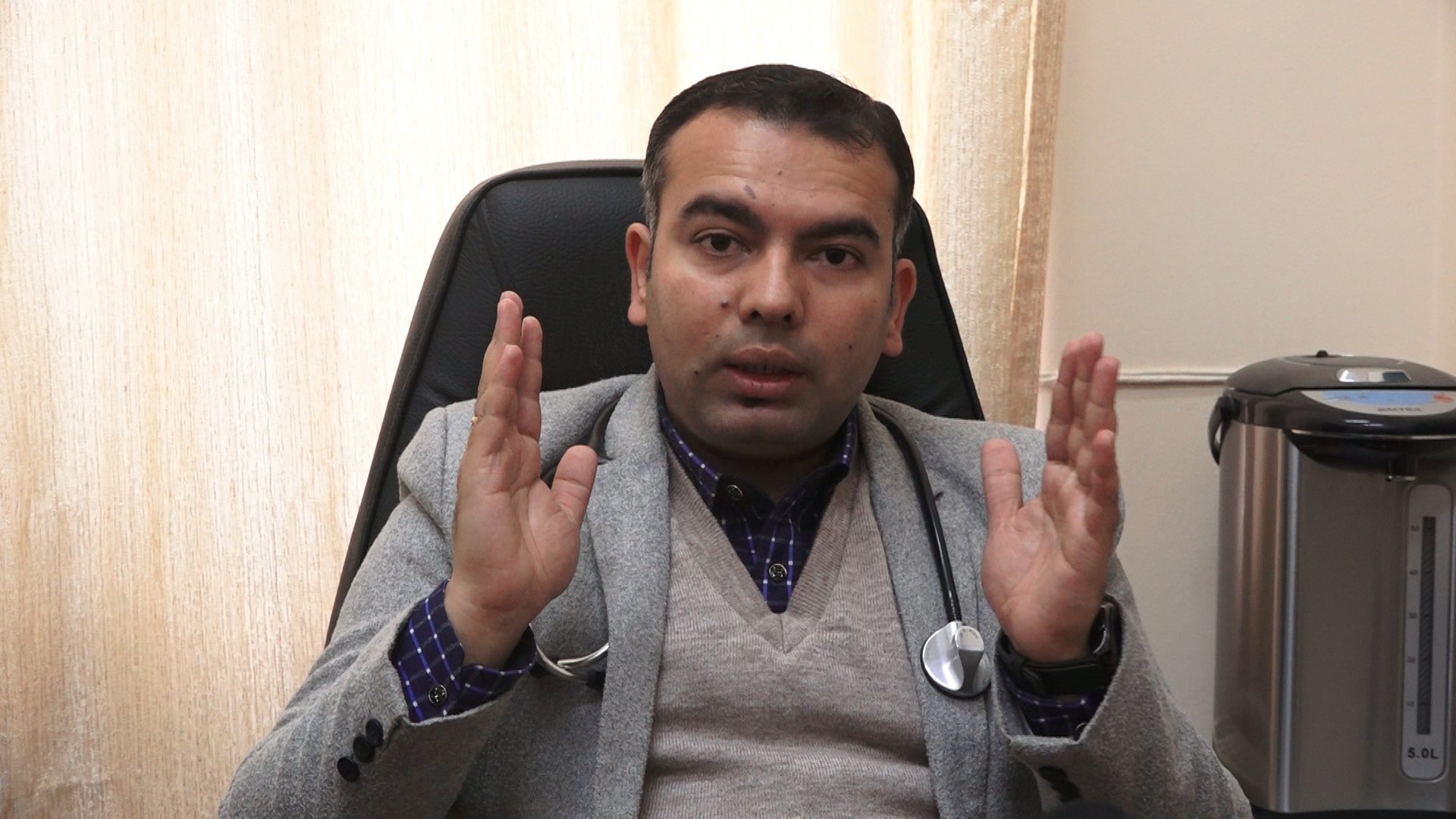 'पाको उमेरका व्यक्तिहरूको स्वास्थ्य जाँच गर्ने दक्ष चिकित्सक नेपालमा छैनन्'
