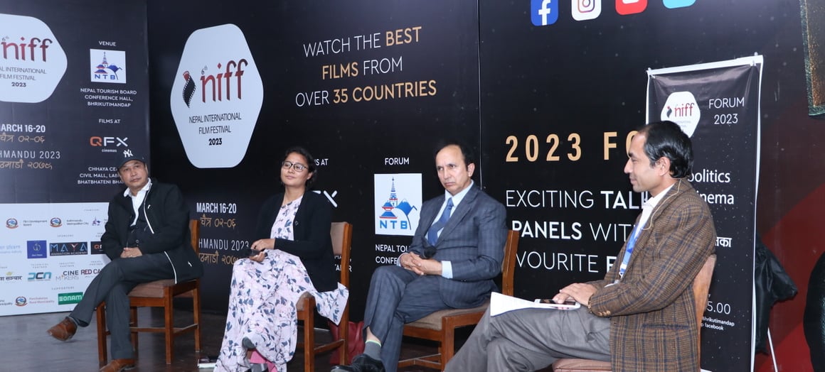 चलचित्र बहस : नेपाली सिनेमाको नायक कोसँग लडिरहेछ ?