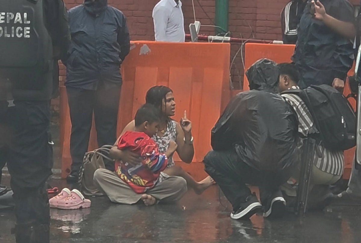 Two Women Detained by Police at Singha Durbar South Gate