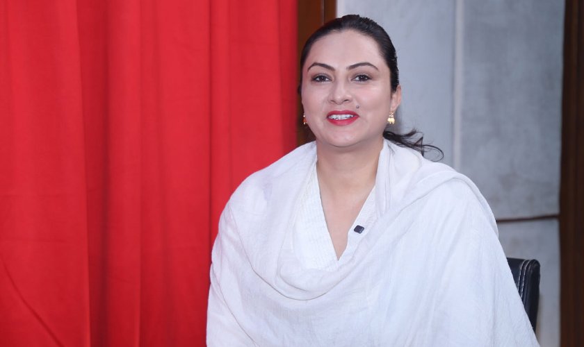 Nisha Adhikari1