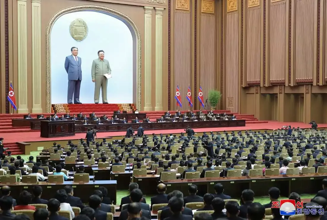 उत्तर कोरियाद्वारा संविधानमा आफूलाई आणविक शक्तिको दाबी