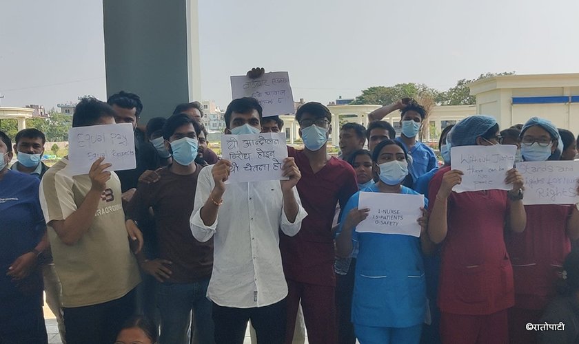 Nurse Protest Biratnagar4-001