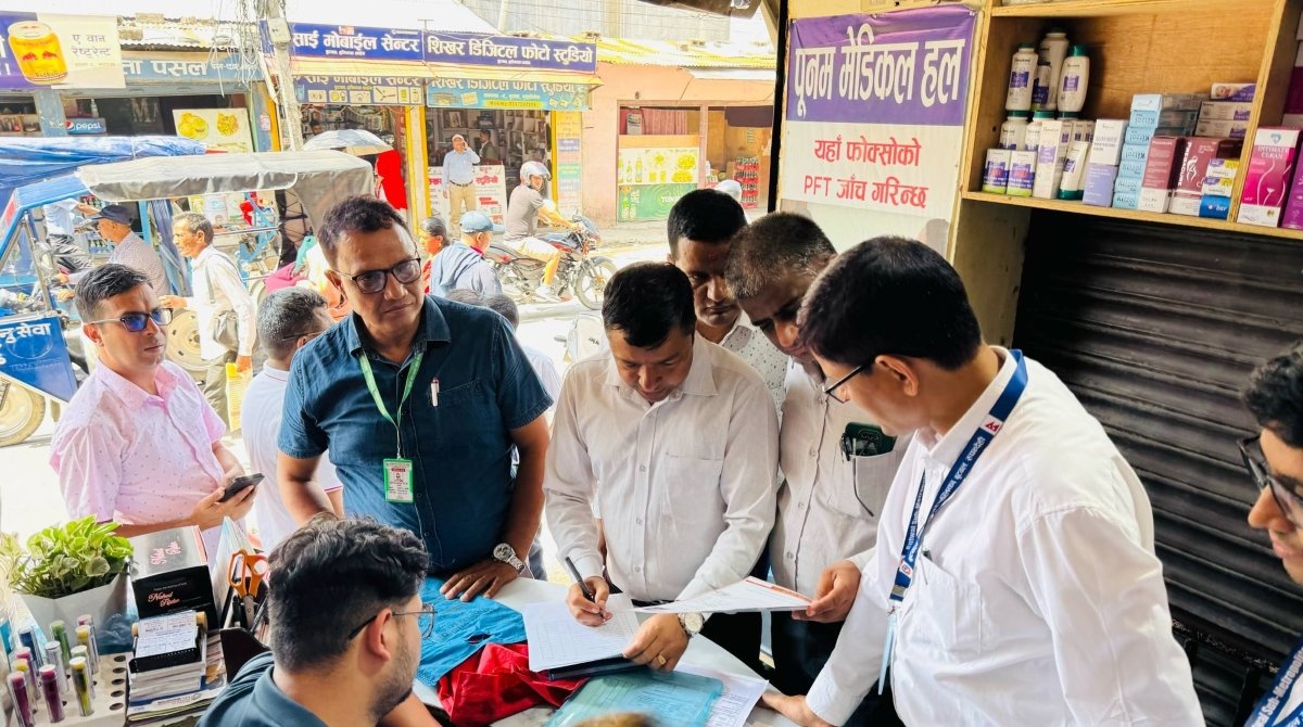 बुटवलमा दर्ता विना सञ्चालनमा रहेका ६ वटा मेडिकल क्लिनिकमा प्रशासनको ताला