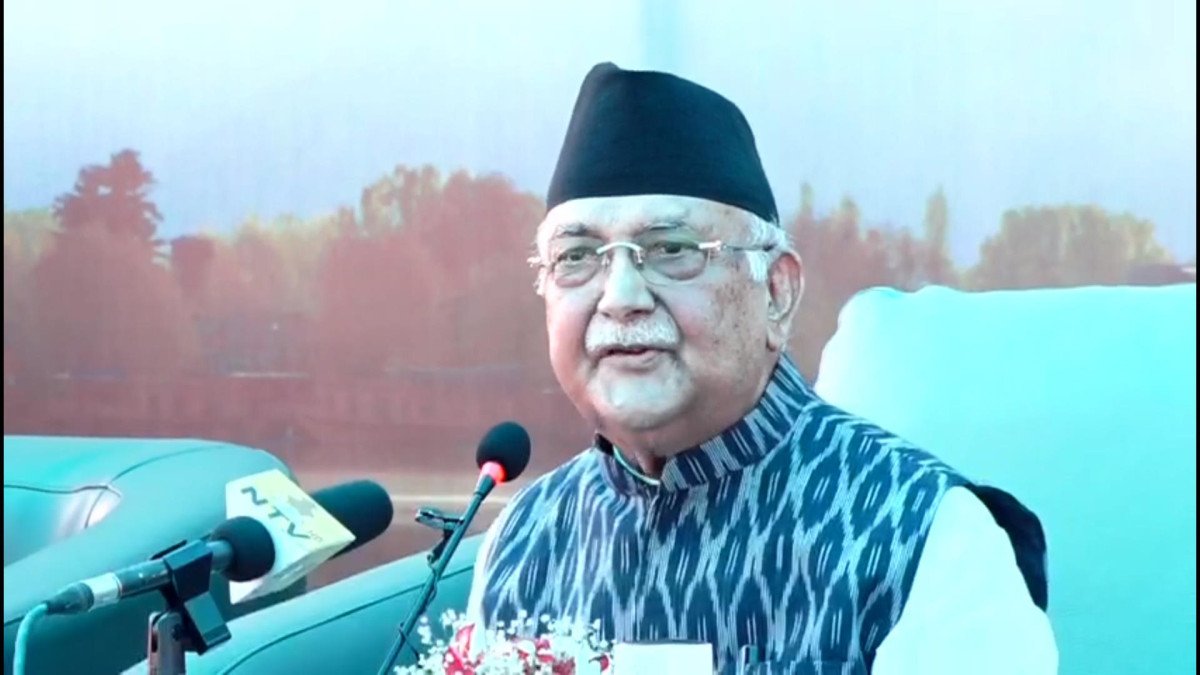   म माथि मिसनका साथ गालीगलौज गर्नेहरू योगको सङ्गतमा आए मान्छे बन्नेछन्: प्रधानमन्त्री ओली