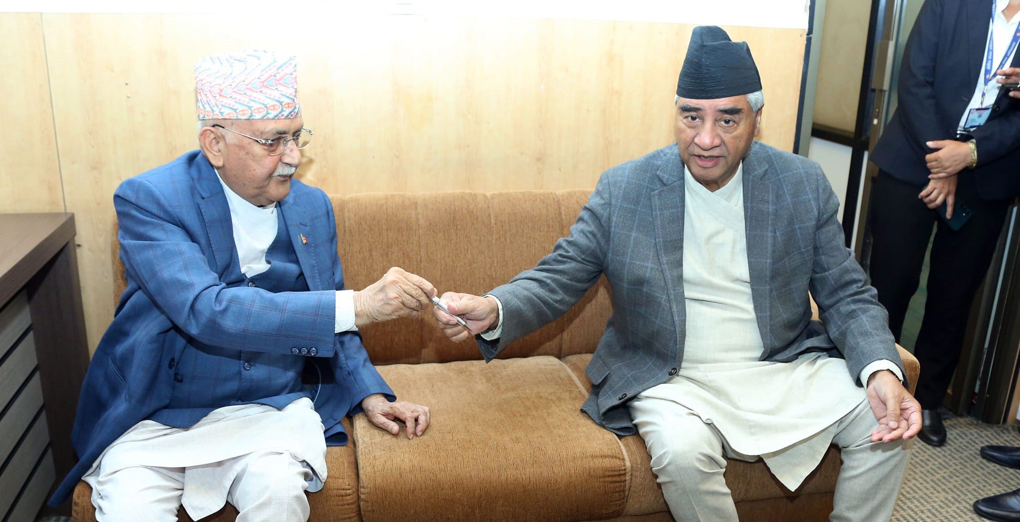 oli-deuba-(1)-1720790287-1744805765