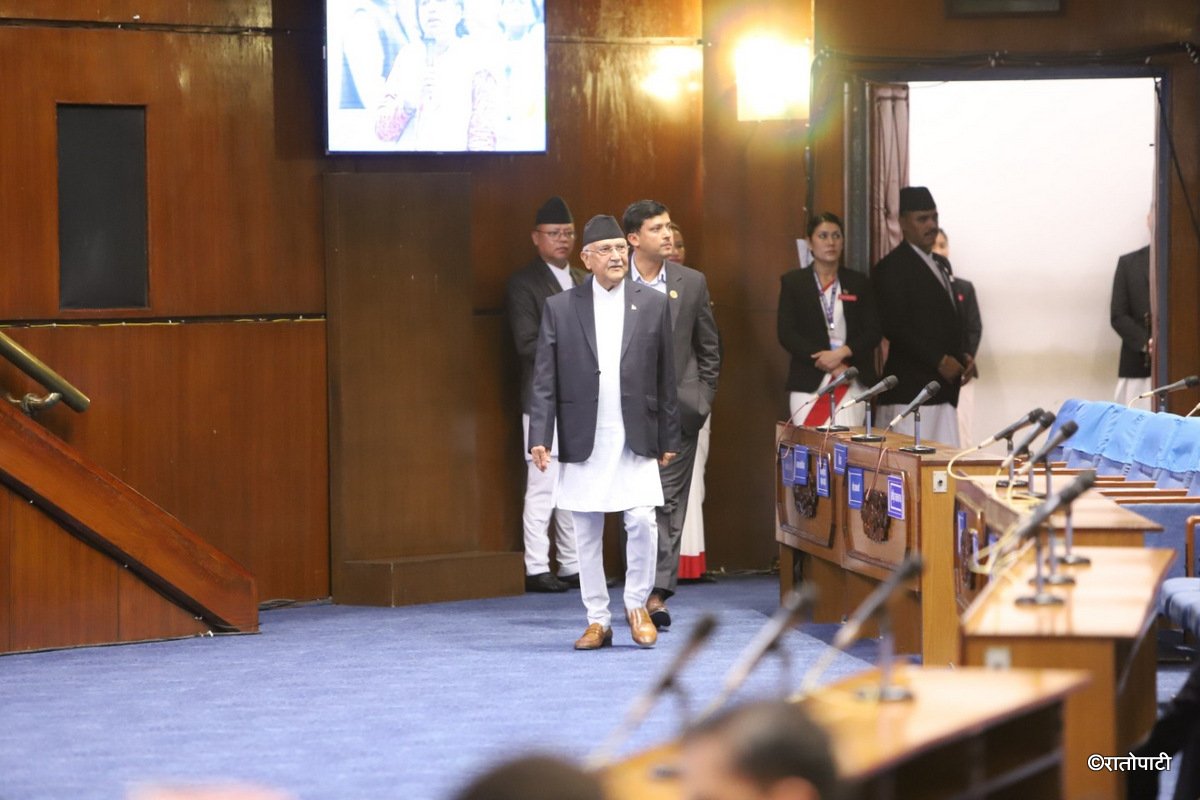 oli ps gurung (4)